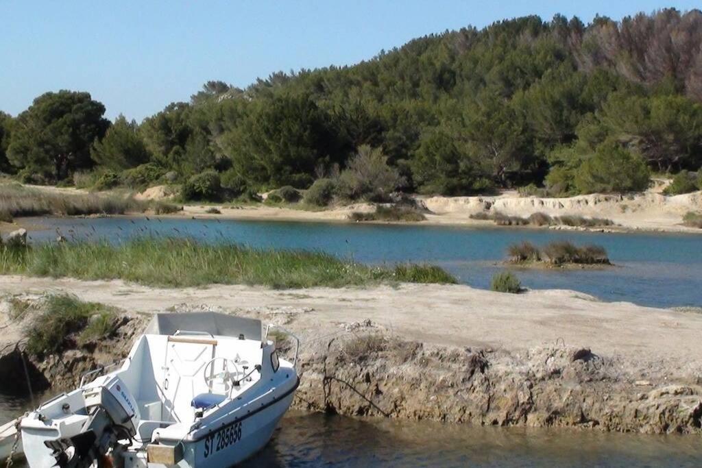 Appartement Calme Entre Terre Et Mer Proche Plage Fleury  Bagian luar foto