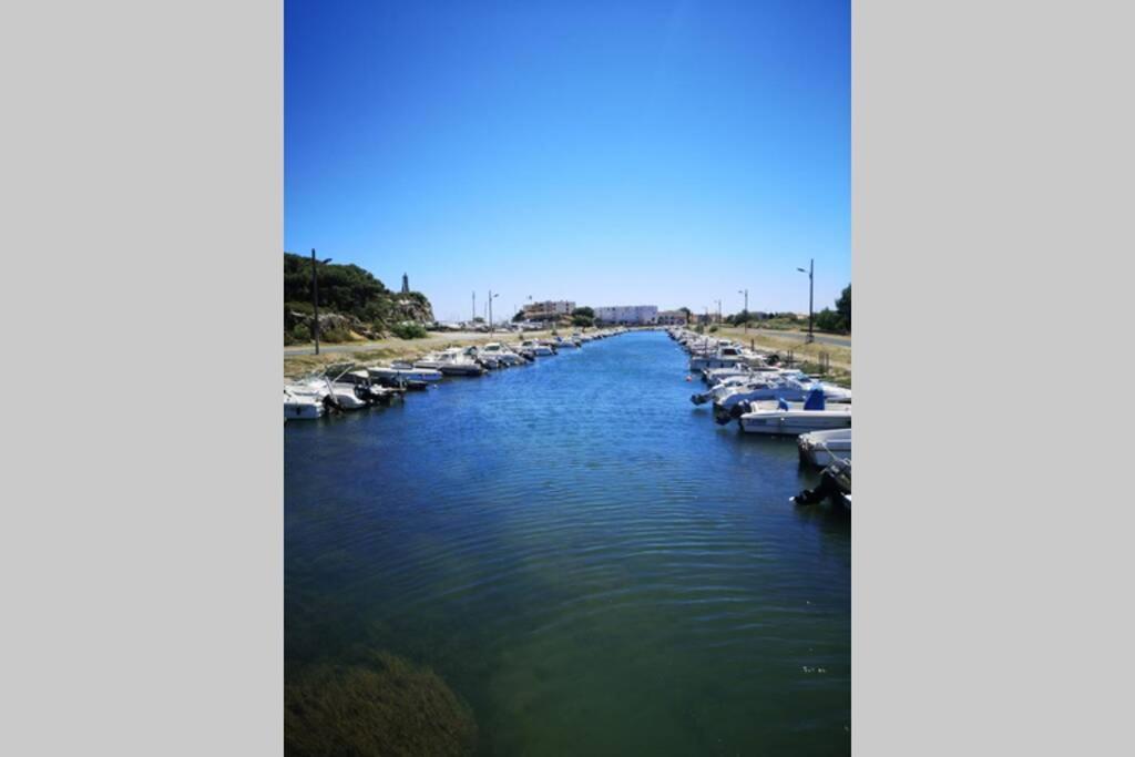 Appartement Calme Entre Terre Et Mer Proche Plage Fleury  Bagian luar foto